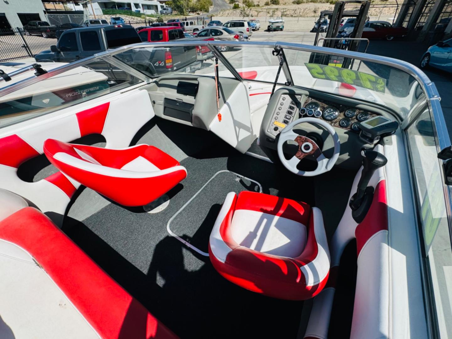 2001 White /white/red Aquatron 180 , located at 2190 Hwy 95, Bullhead City, AZ, 86442, (928) 704-0060, 0.000000, 0.000000 - On consignment this 2001 Aquatron 180. 3.0 engine. 18ft in length. nice bimini top . interior has some damage. price reduced. Runs great. - Photo#16